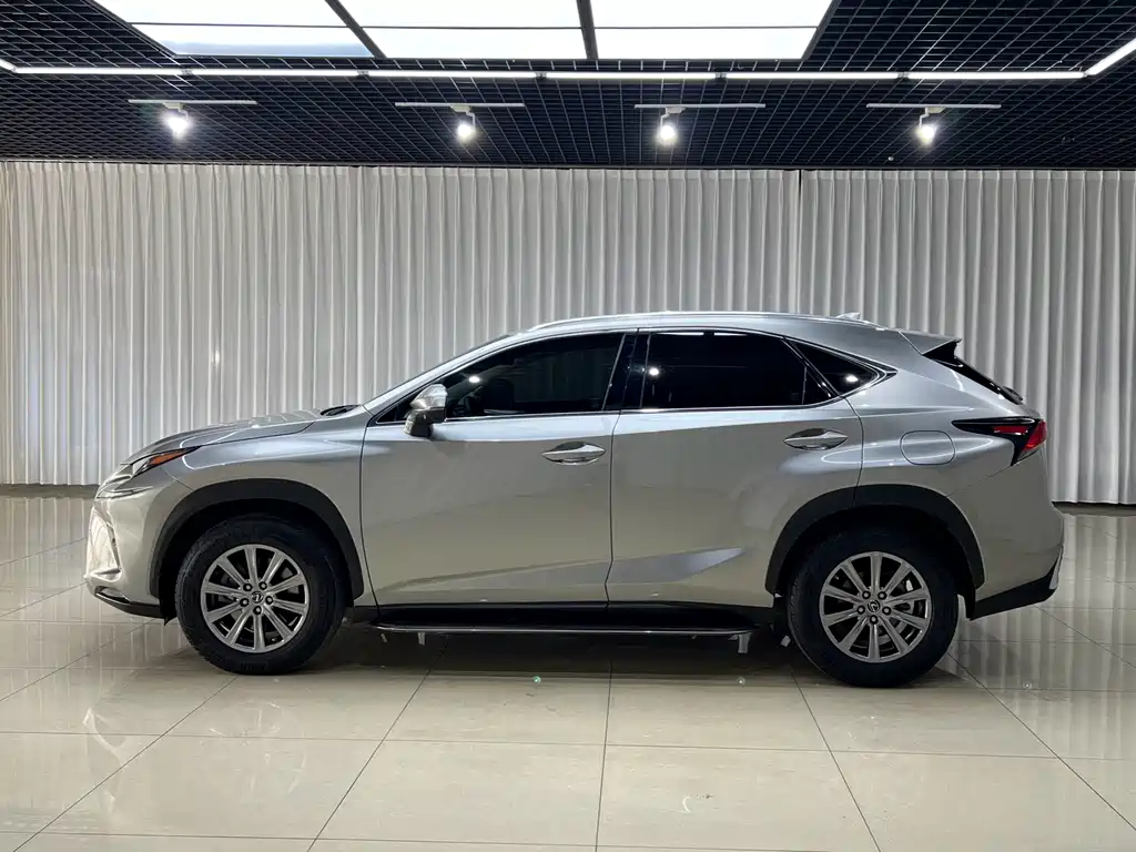 Lexus NX — миниатюра 3