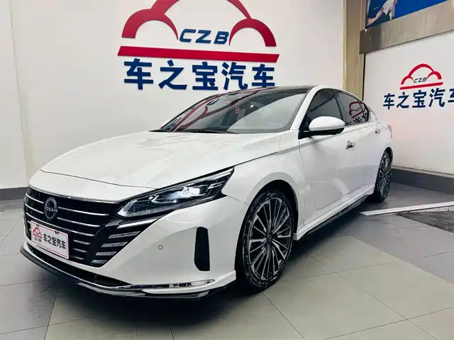 NISSAN TEANA
