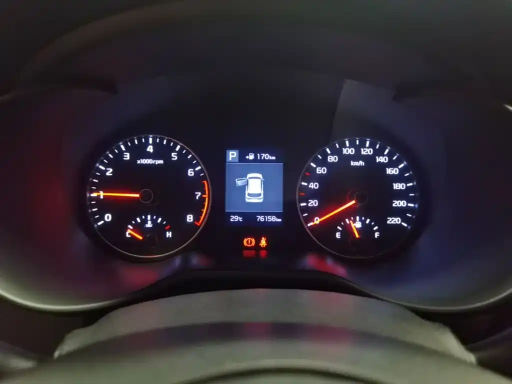 Kia KX Cross — миниатюра 12