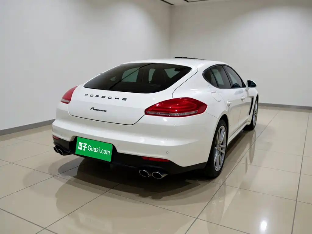 Porsche Panamera — миниатюра 4