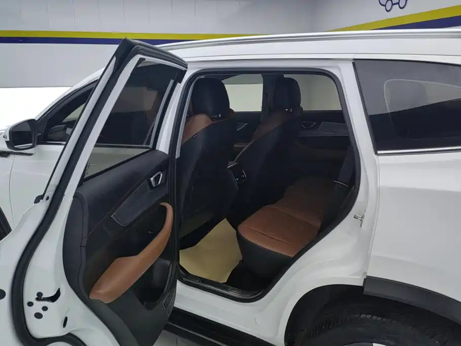 Chery Tiggo 8 PLUS — миниатюра 11