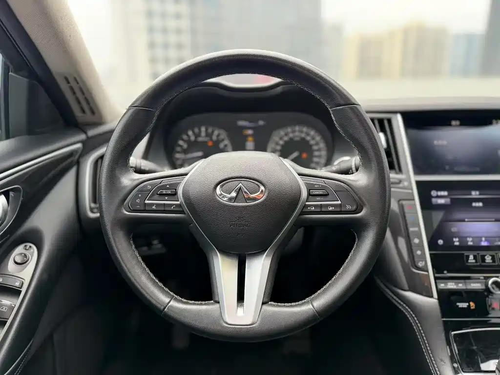 Infiniti Q50L 2021 2.0T Comfort
