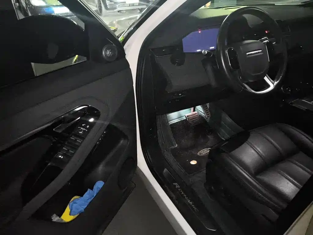 Land Rover Evoque — миниатюра 12