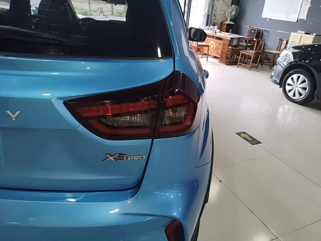 Geely Vision X3 1.5 л 2021 г. Голубой, пробег 24300 км