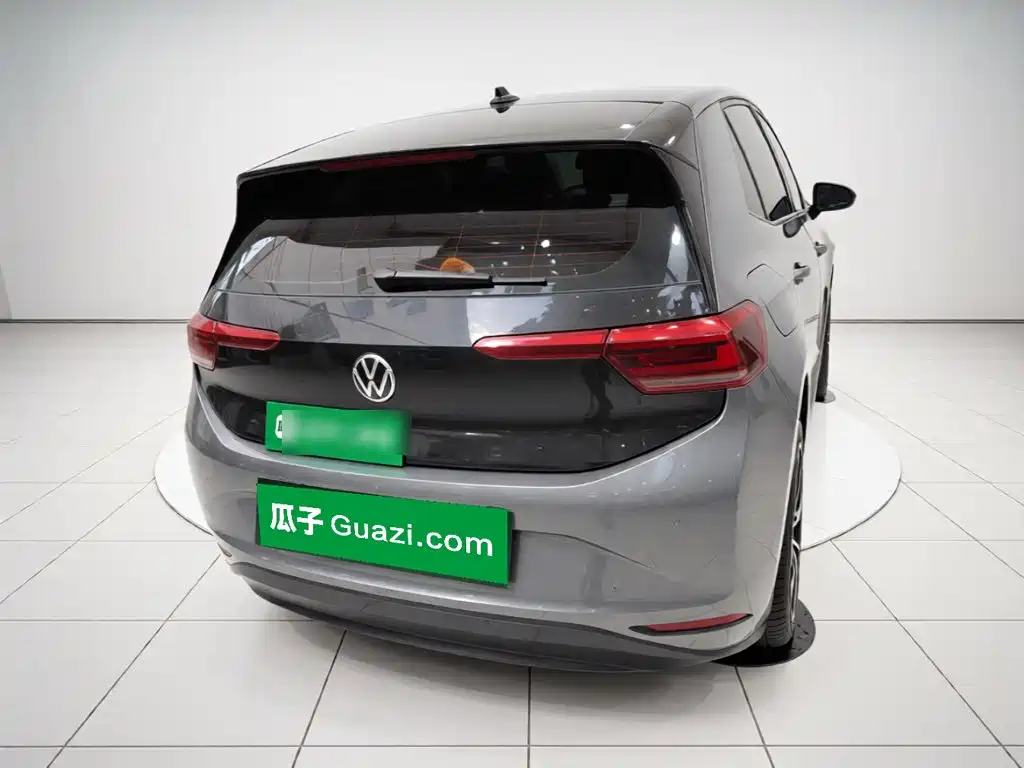 Volkswagen ID.3 — миниатюра 5