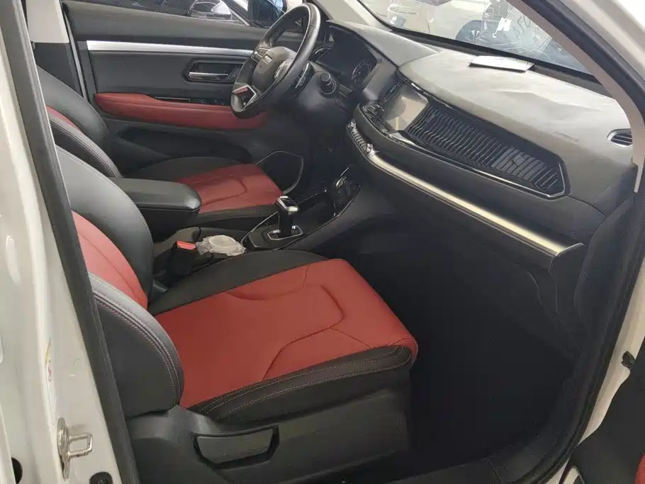 Haval H2s — миниатюра 8