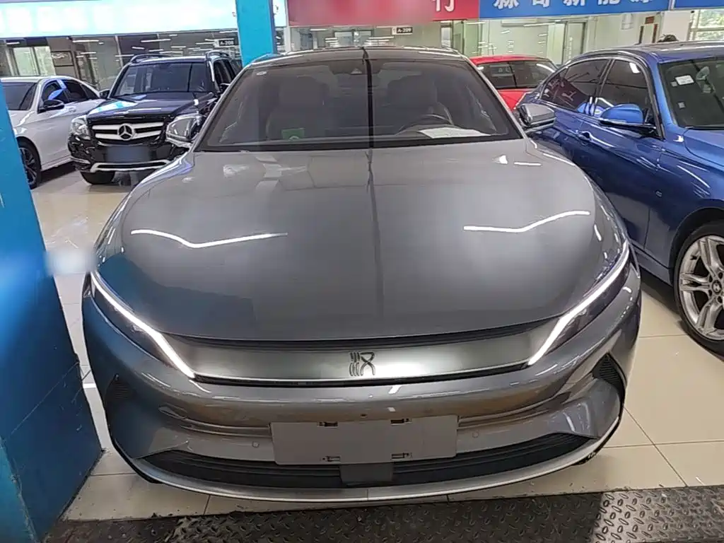 BYD Han — миниатюра 3
