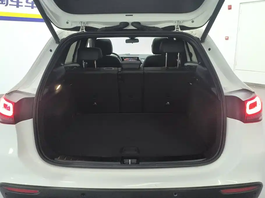 Mercedes-Benz GLA GLA 200, фото 4
