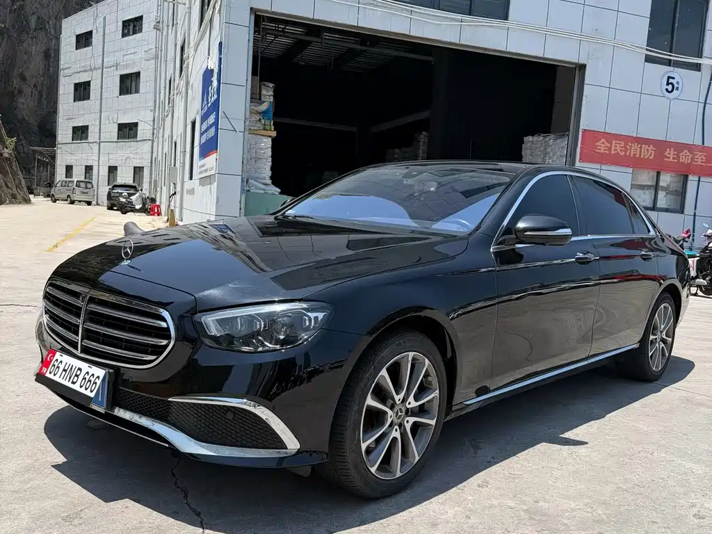 Mercedes-Benz E-Class 2018