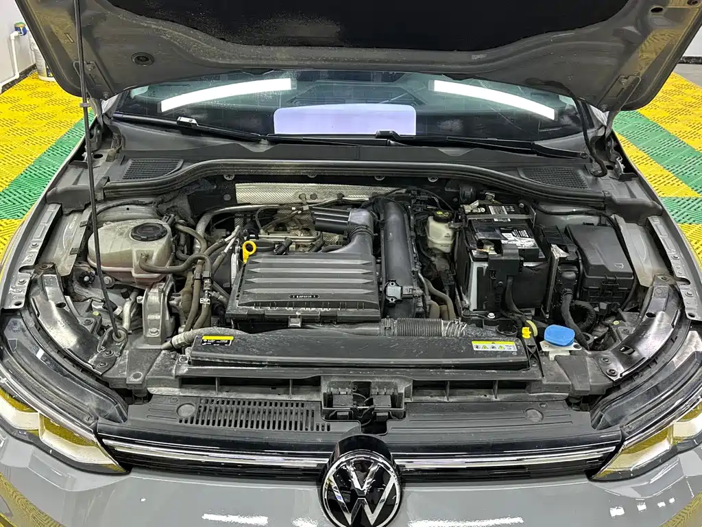 Volkswagen Golf — миниатюра 21