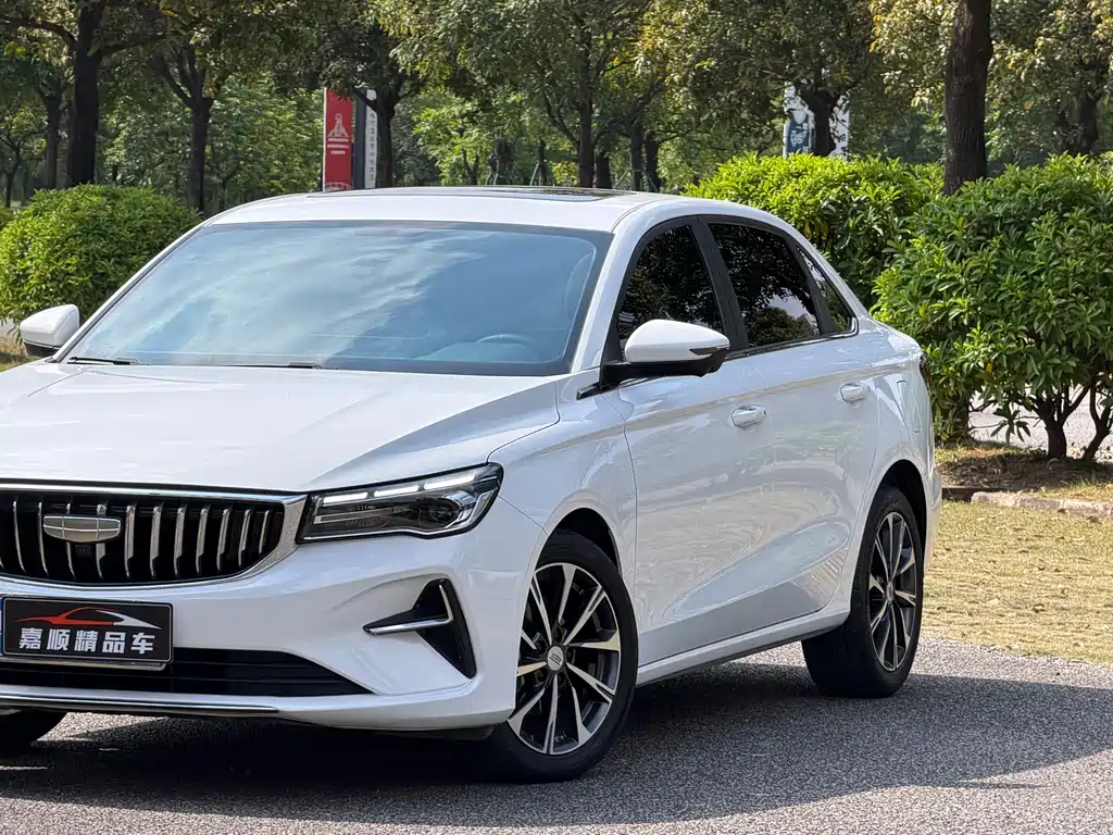 Geely Emgrand — миниатюра 20