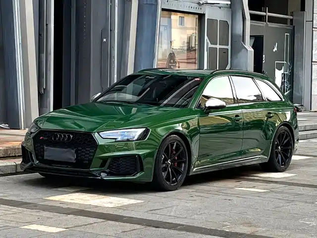 Audi RS 4 2020 RS 4 2.9 T Avant — фото 1