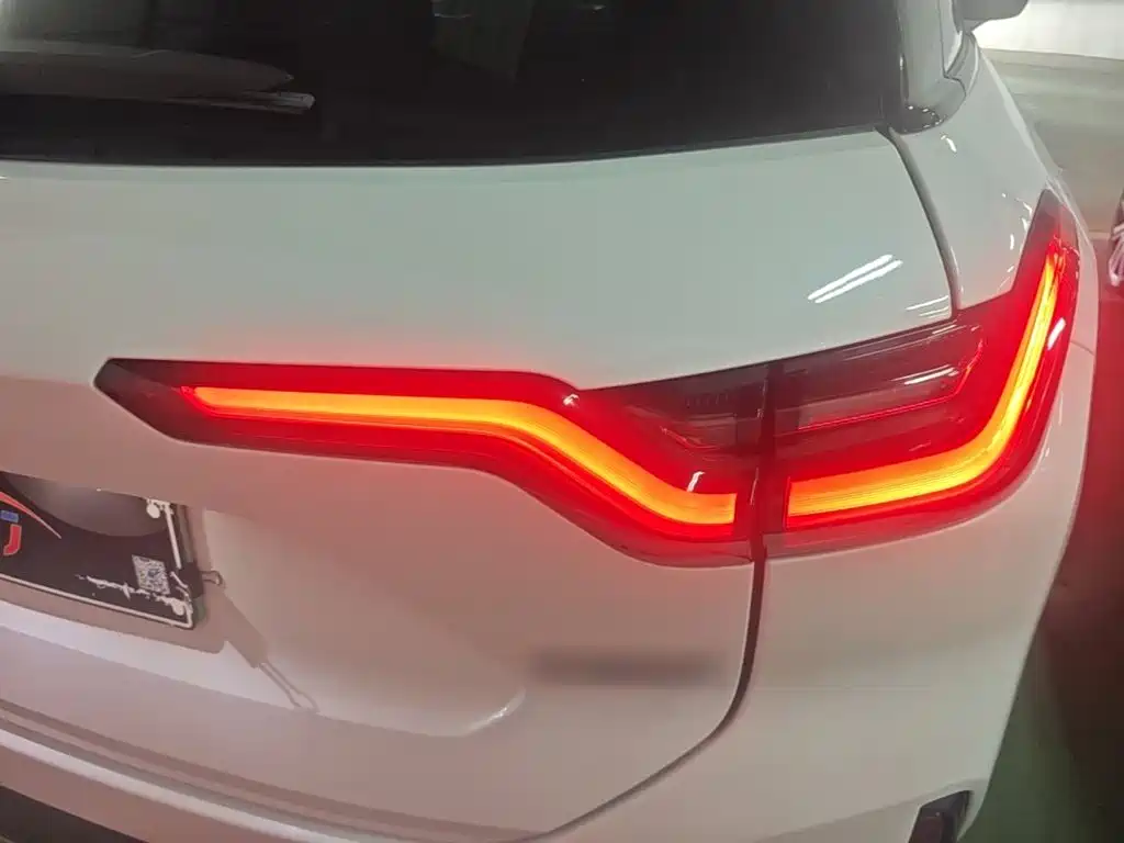NIO ES6 — миниатюра 8