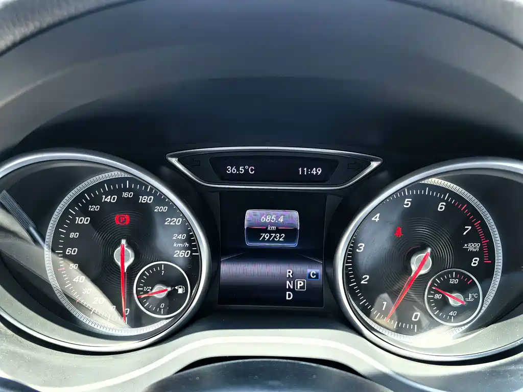 Mercedes-Benz CLA (Import) — миниатюра 8