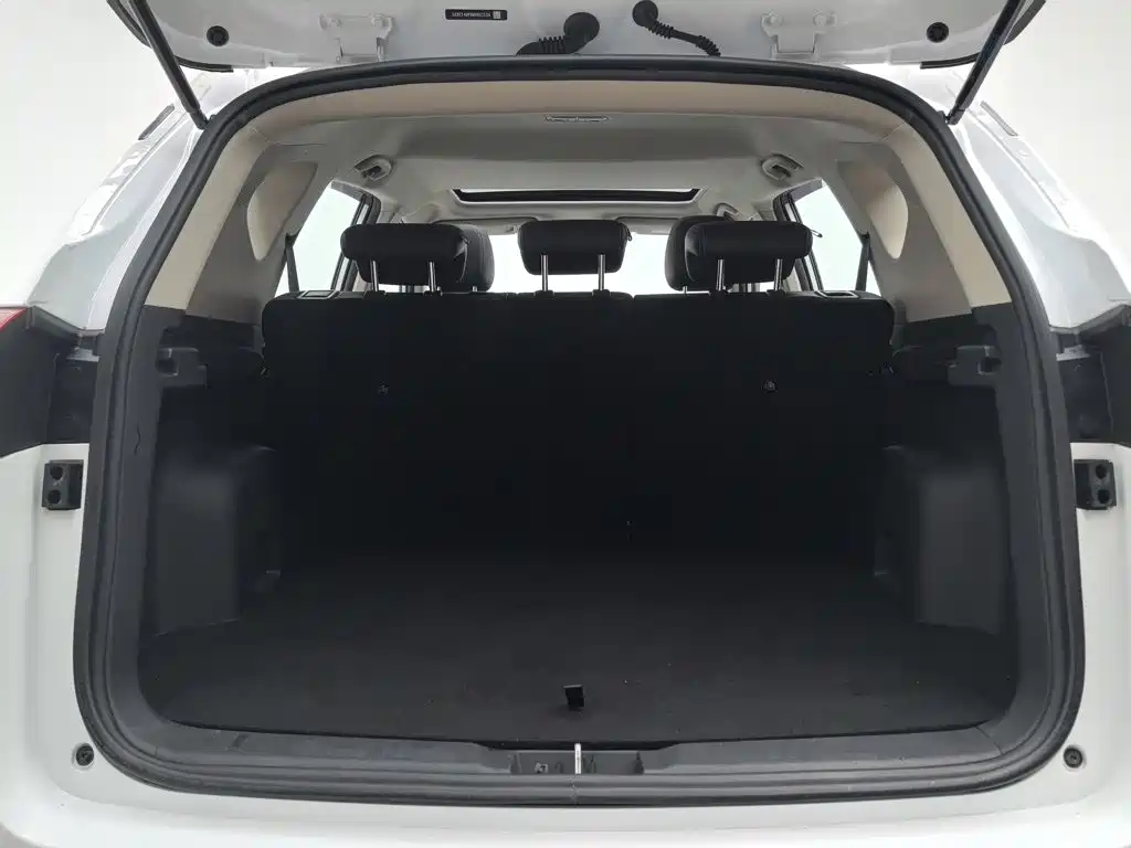BYD Song — миниатюра 16