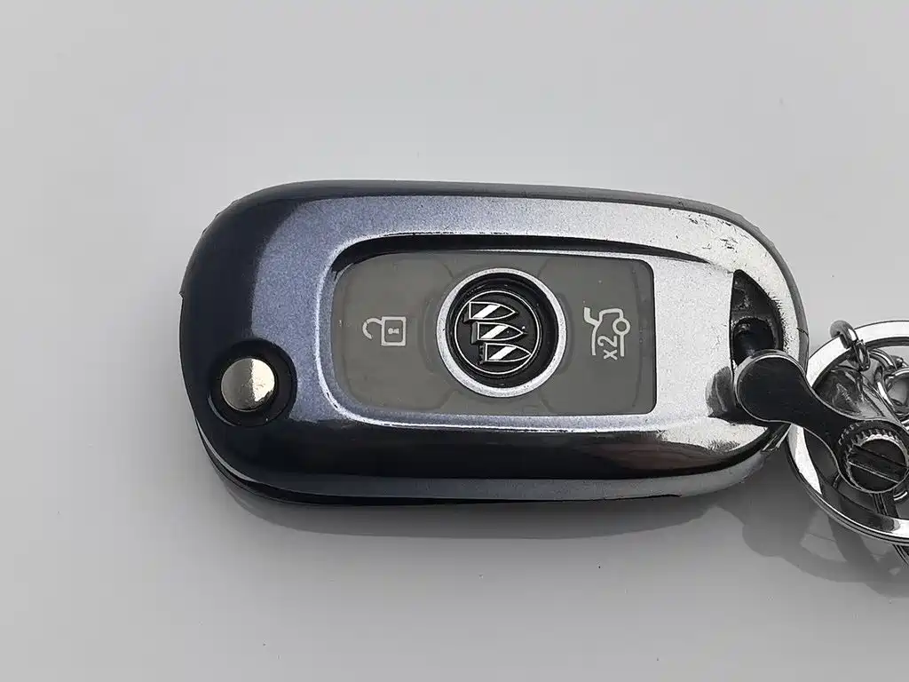 Buick Verano — миниатюра 19
