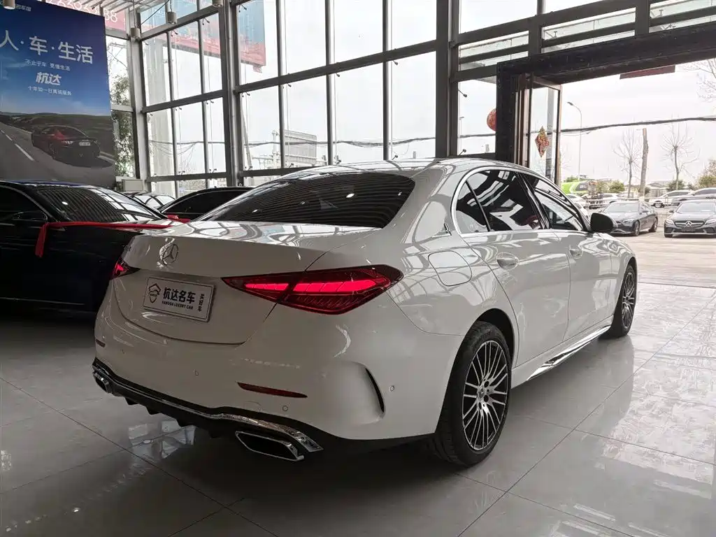 MERCEDES-BENZ C CLASS