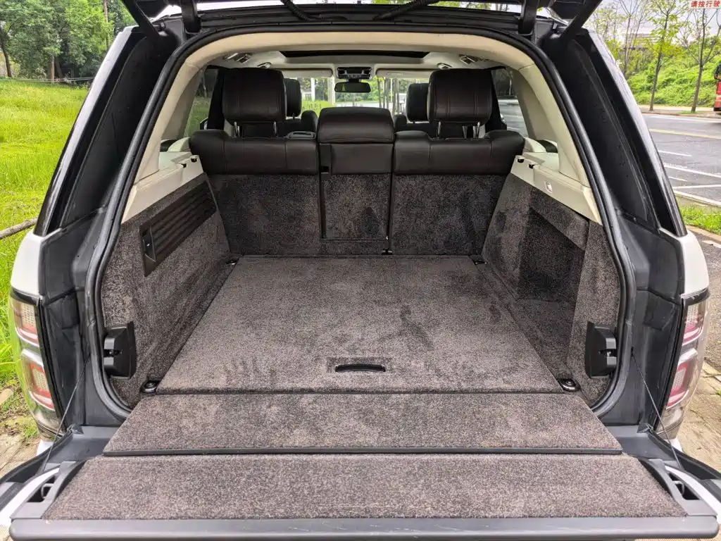 Land Rover Range Rover — миниатюра 15