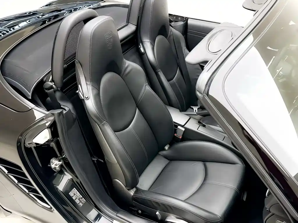 Porsche Boxster 2011 Boxster Black Edition 2.9L