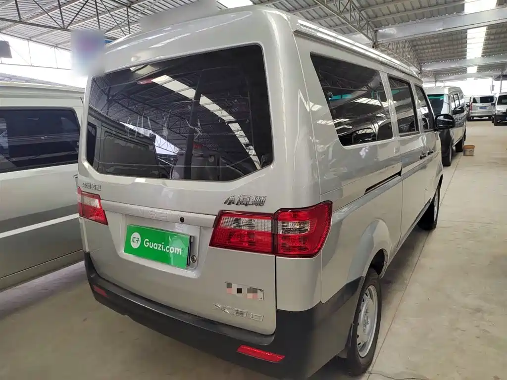 Jinbei X30 2023 1.5L 5/6/7 мест SWC15M