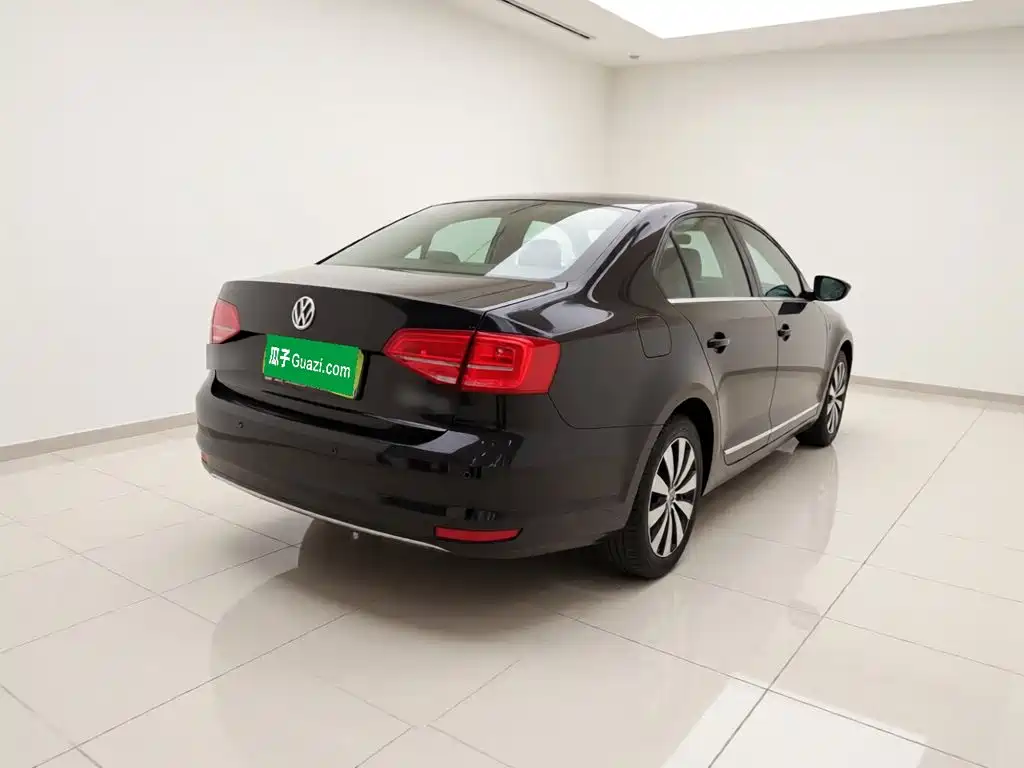 Volkswagen Sagitar — миниатюра 6