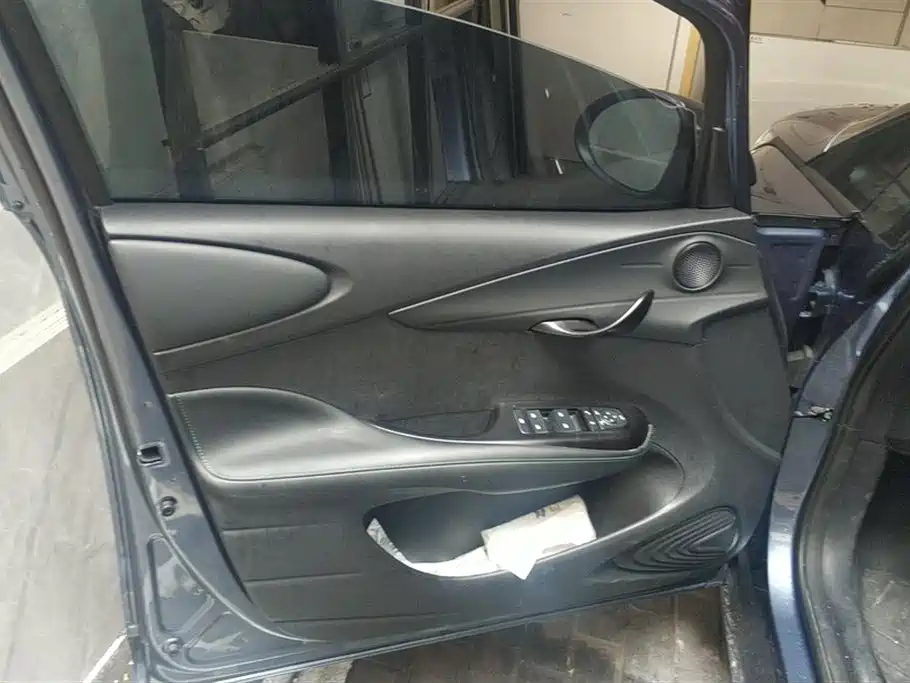 BYD Dolphin 2025 Smart Drive 410km Fashion