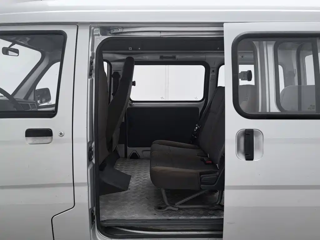 Wuling Zhiguang — миниатюра 15