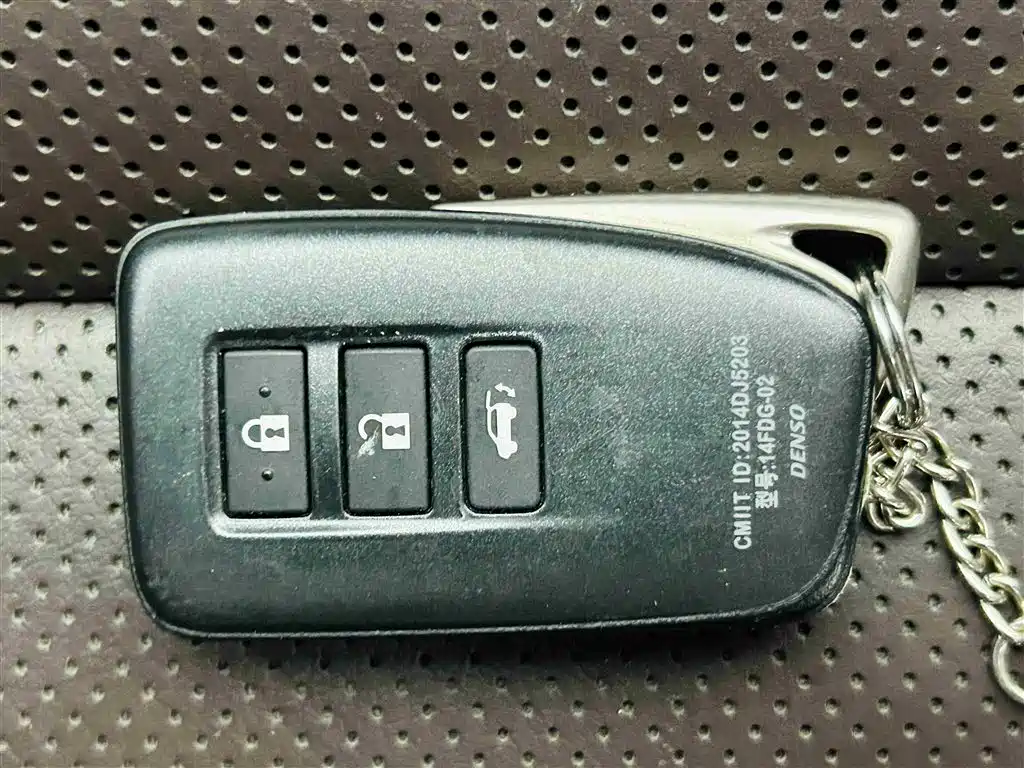 Lexus RX — фотографии объявления, Фото 13