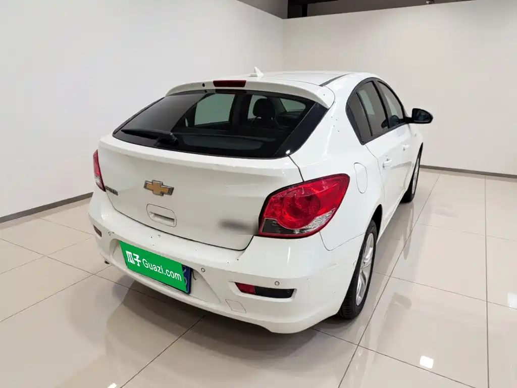 Chevrolet Cruze — миниатюра 4