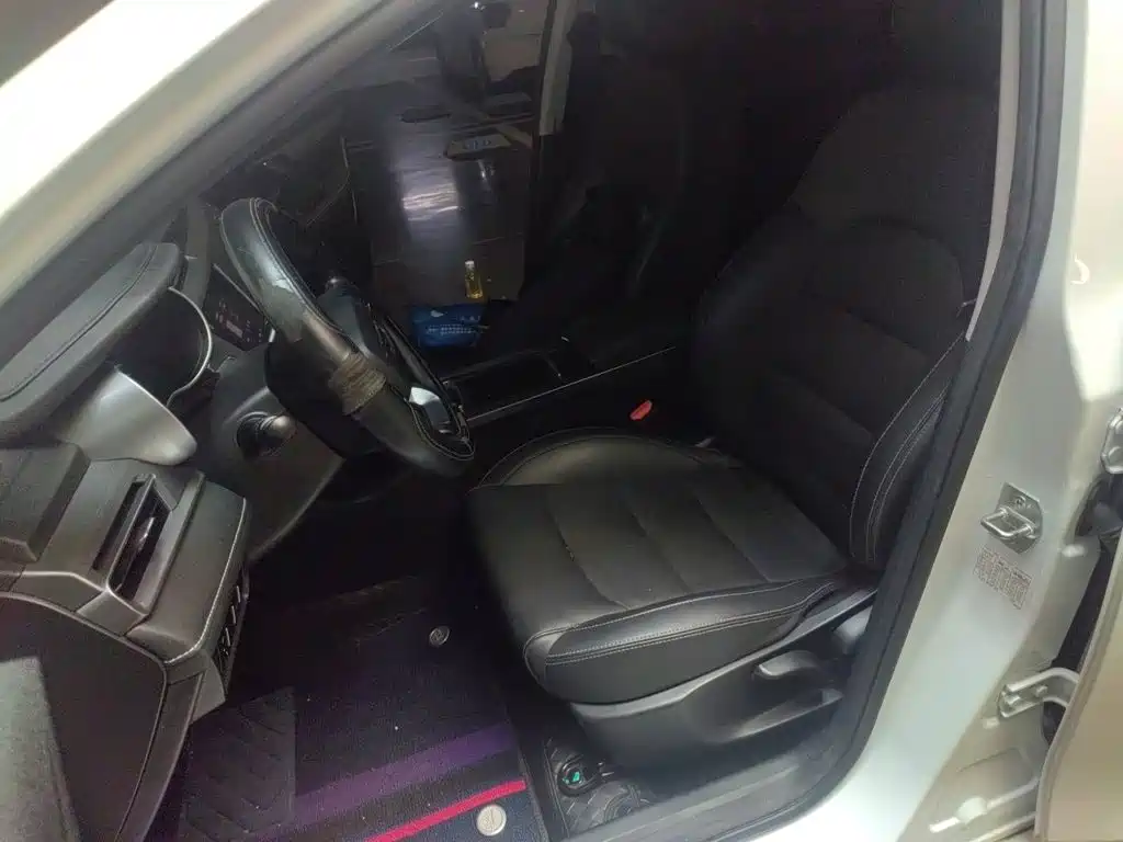 Geely Emgrand — миниатюра 11