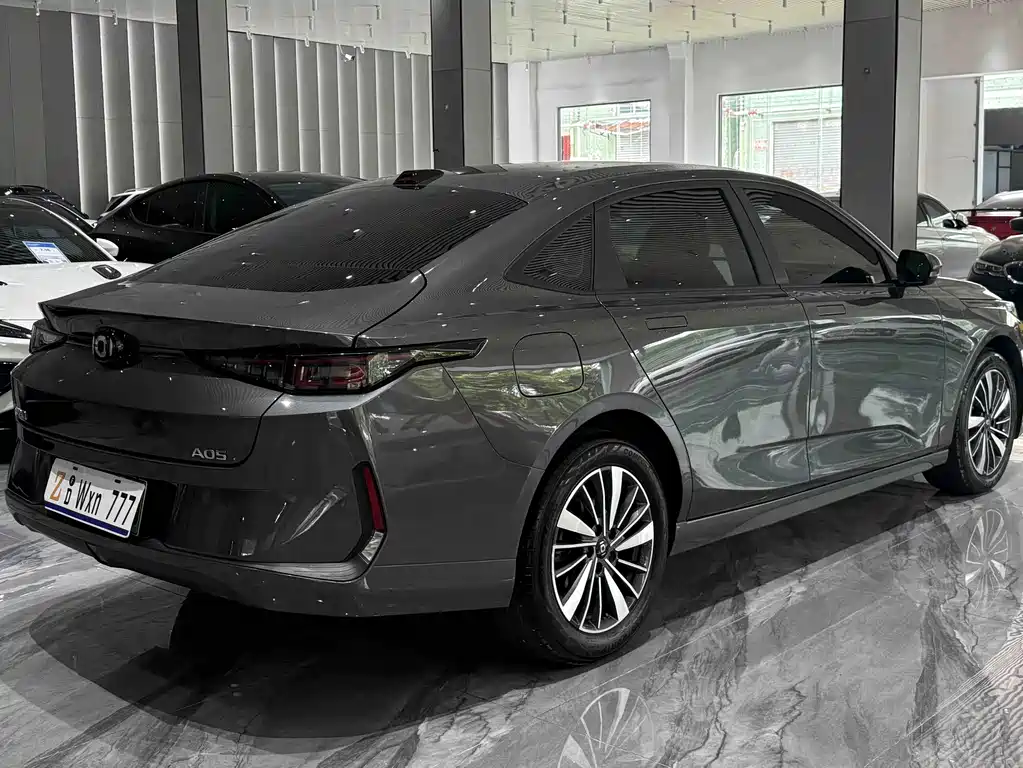 Qiyuan 长安启源A05经典 — миниатюра 19