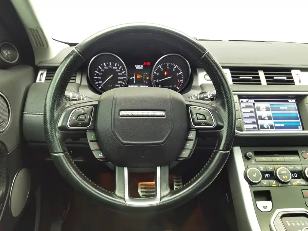 Land Rover Evoque (Import) — миниатюра 11