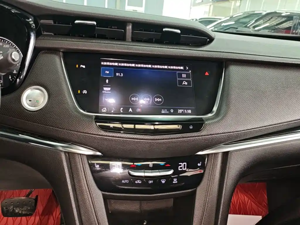 Cadillac XT5 — миниатюра 13
