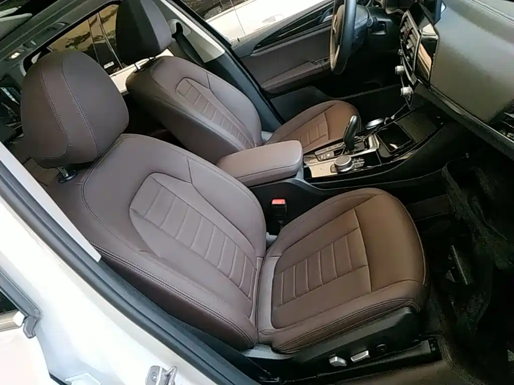 BMW X3 — миниатюра 25