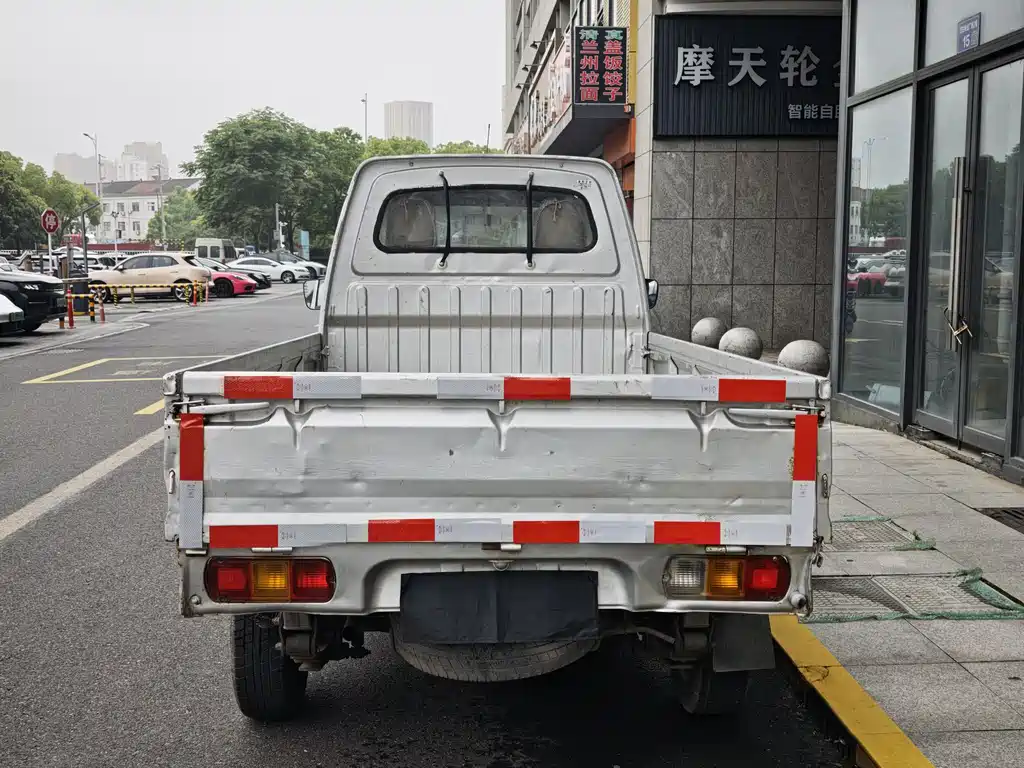 Wuling Zhiguang Mini Truck — миниатюра 8