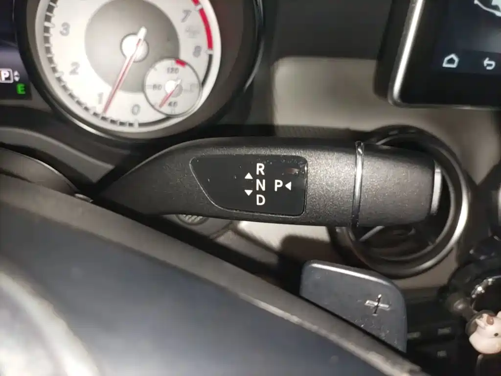Mercedes-Benz GLA — миниатюра 14