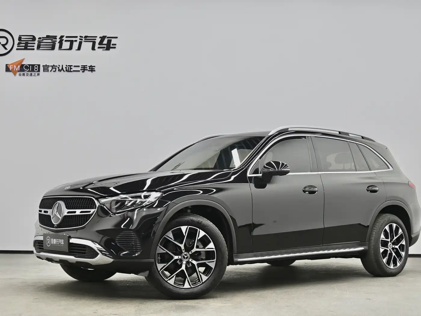 奔驰GLC 2023款 GLC 260 L 4MATIC 动感型 7座 2023