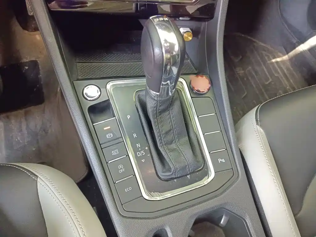 Volkswagen Bora 2023 280TSI DSG