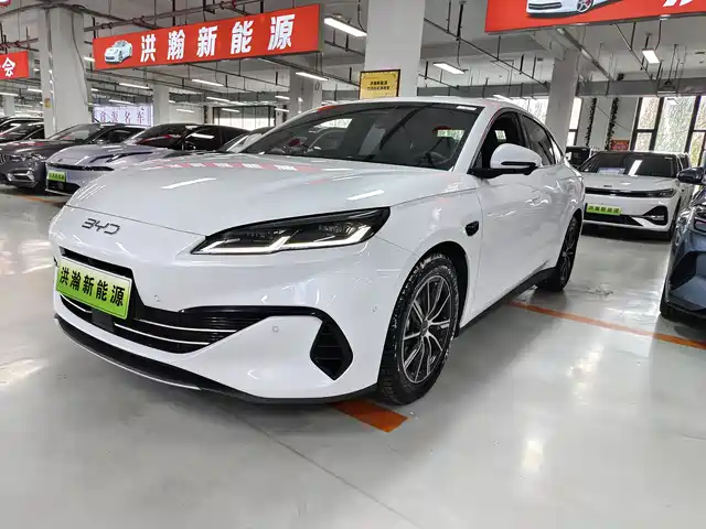2025 BYD Seal