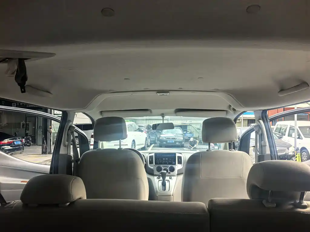 Nissan NV200 — миниатюра 13