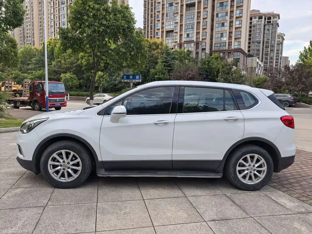 Buick Envision Plus — миниатюра 3