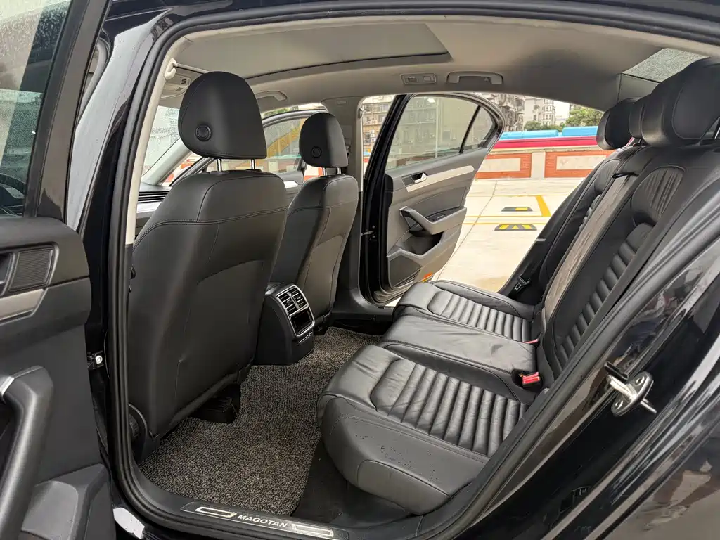 Volkswagen Magotan 2019 280TSI DSG Comfort VI