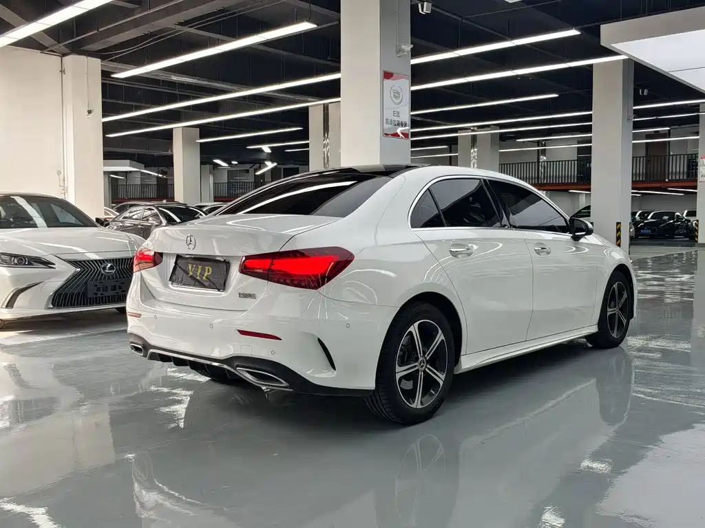 Mercedes-Benz A-Class — миниатюра 14