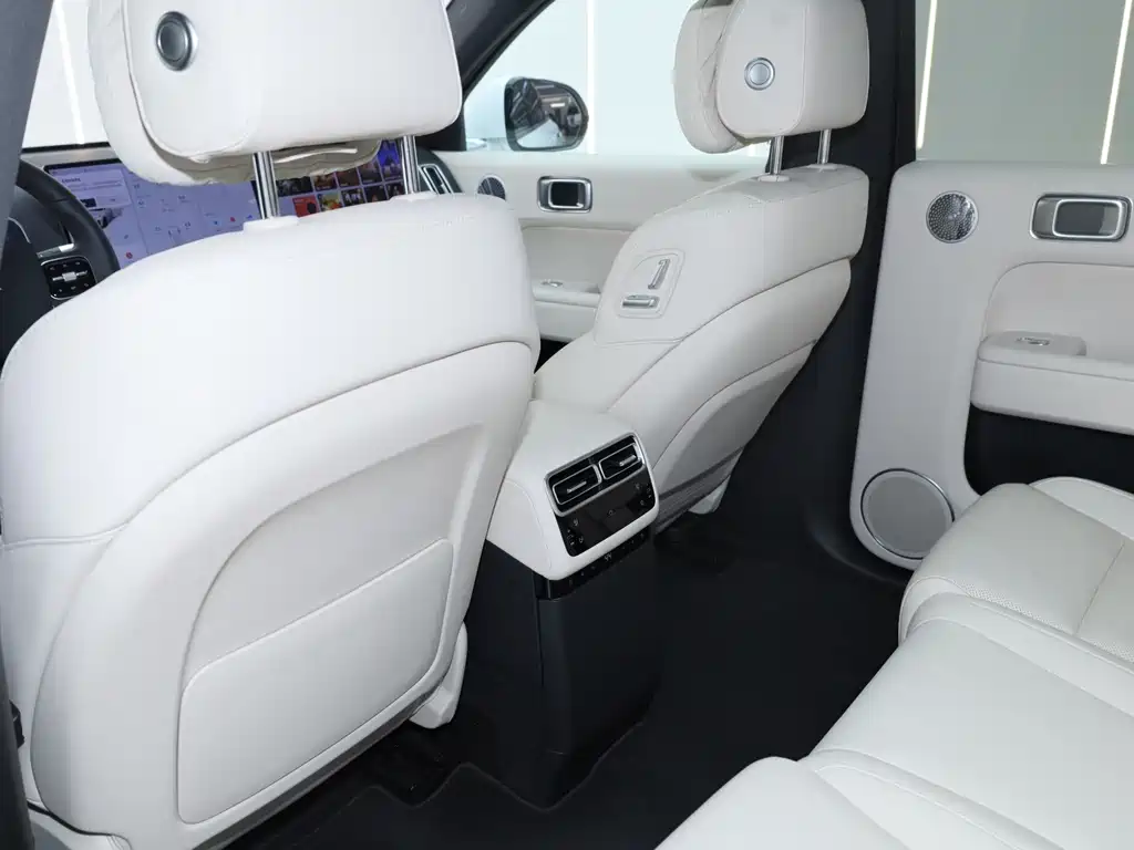 Li Auto Li L7 — миниатюра 22