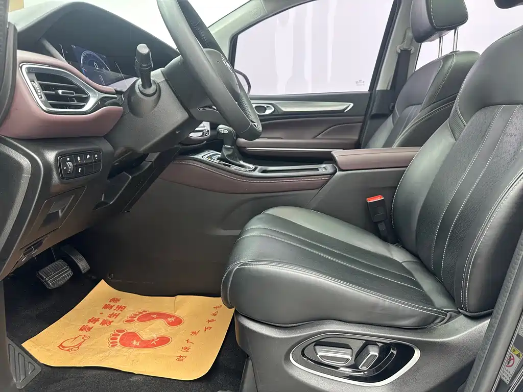 GAC Motor Trumpchi M6 — миниатюра 12