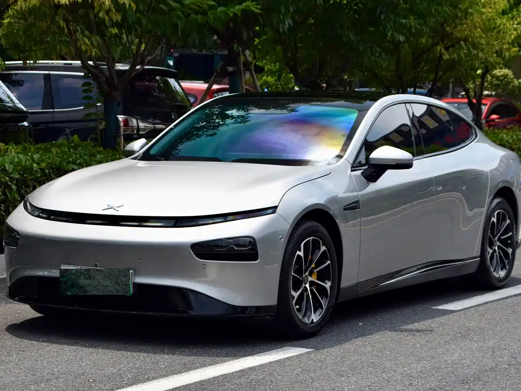 2022 Xpeng P7 - zdjęcie 1 z 19