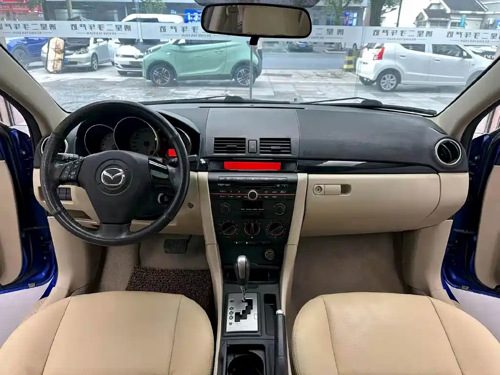 Mazda 3 — миниатюра 5