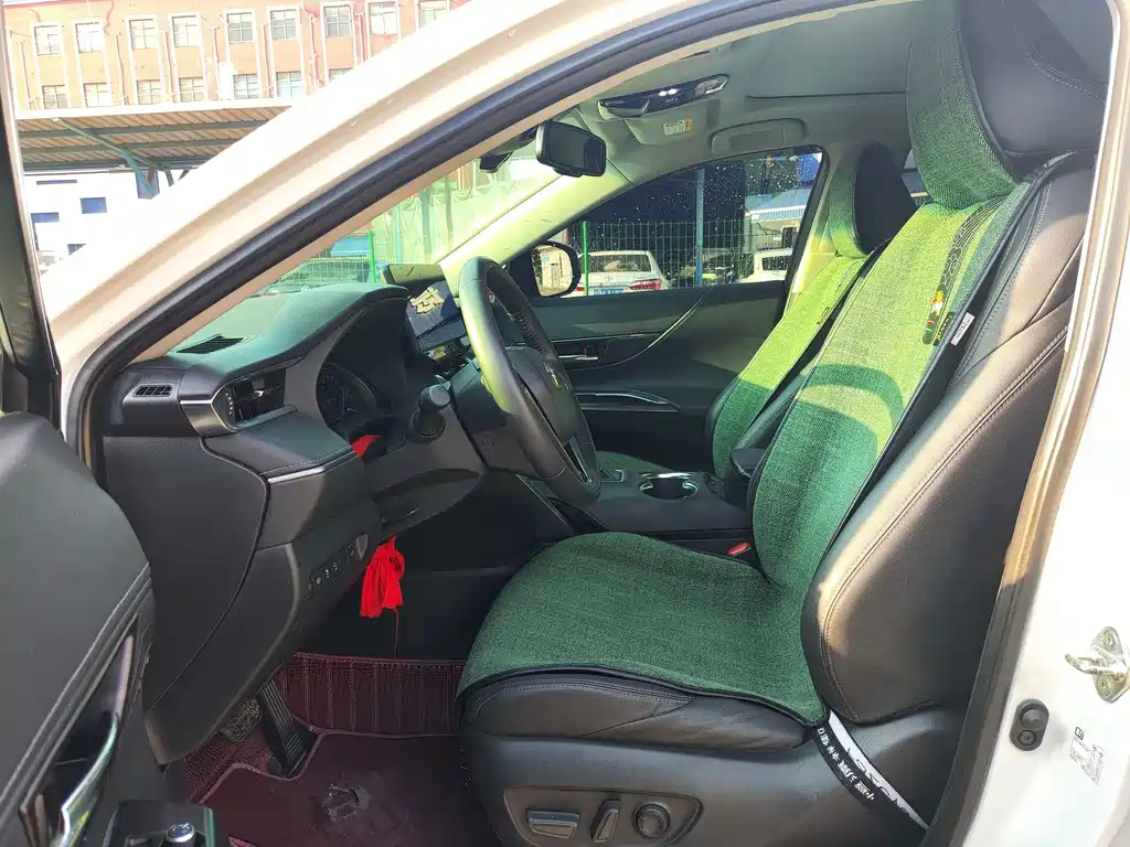 Toyota Harrier — миниатюра 8
