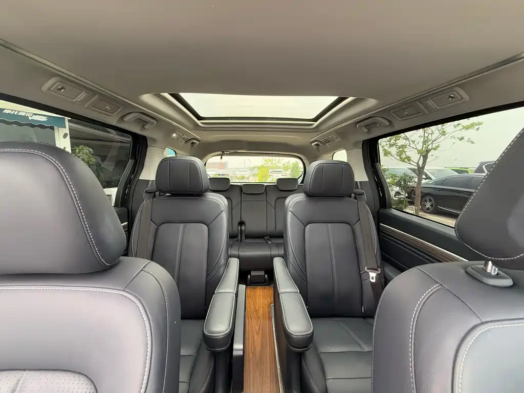 GAC Motor Trumpchi M8 — миниатюра 18