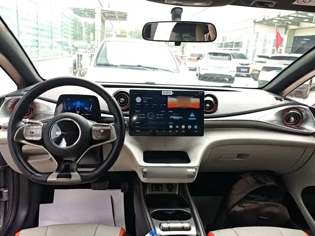 BYD Dolphin — миниатюра 10